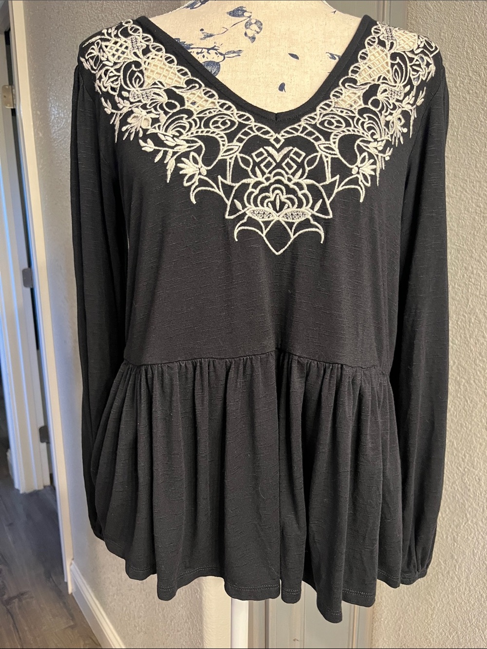 Embroidered V-Neck Black Peplum Tunic Top